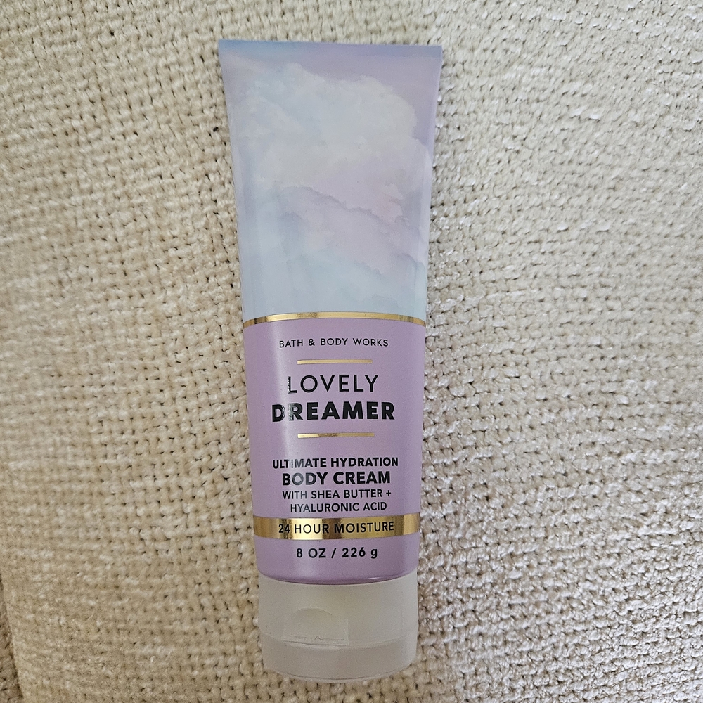 Bath & Body Works Lovely Dreamer Hydration Cream